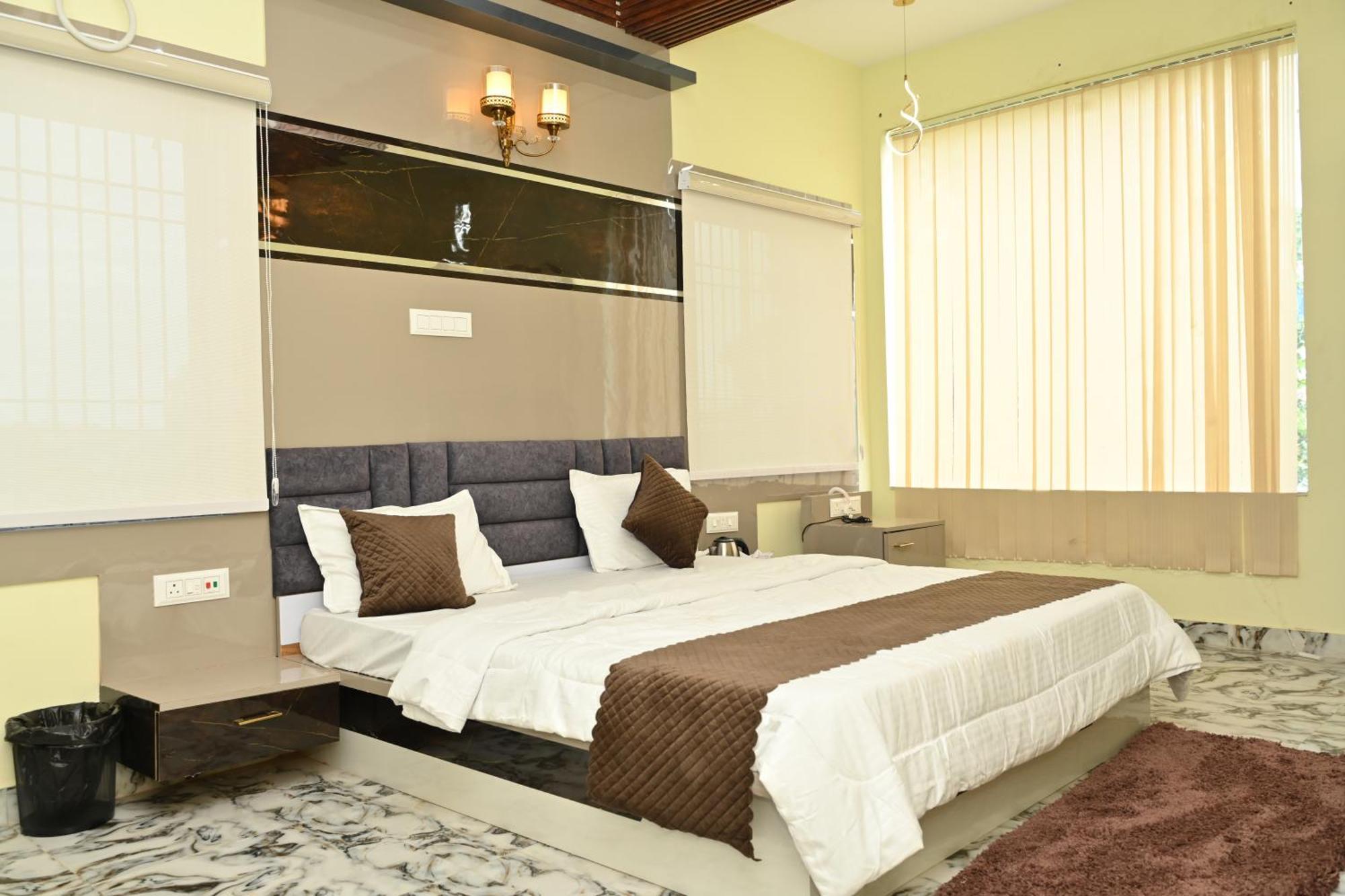 The Vintage Plaza Otel Baripada Dış mekan fotoğraf